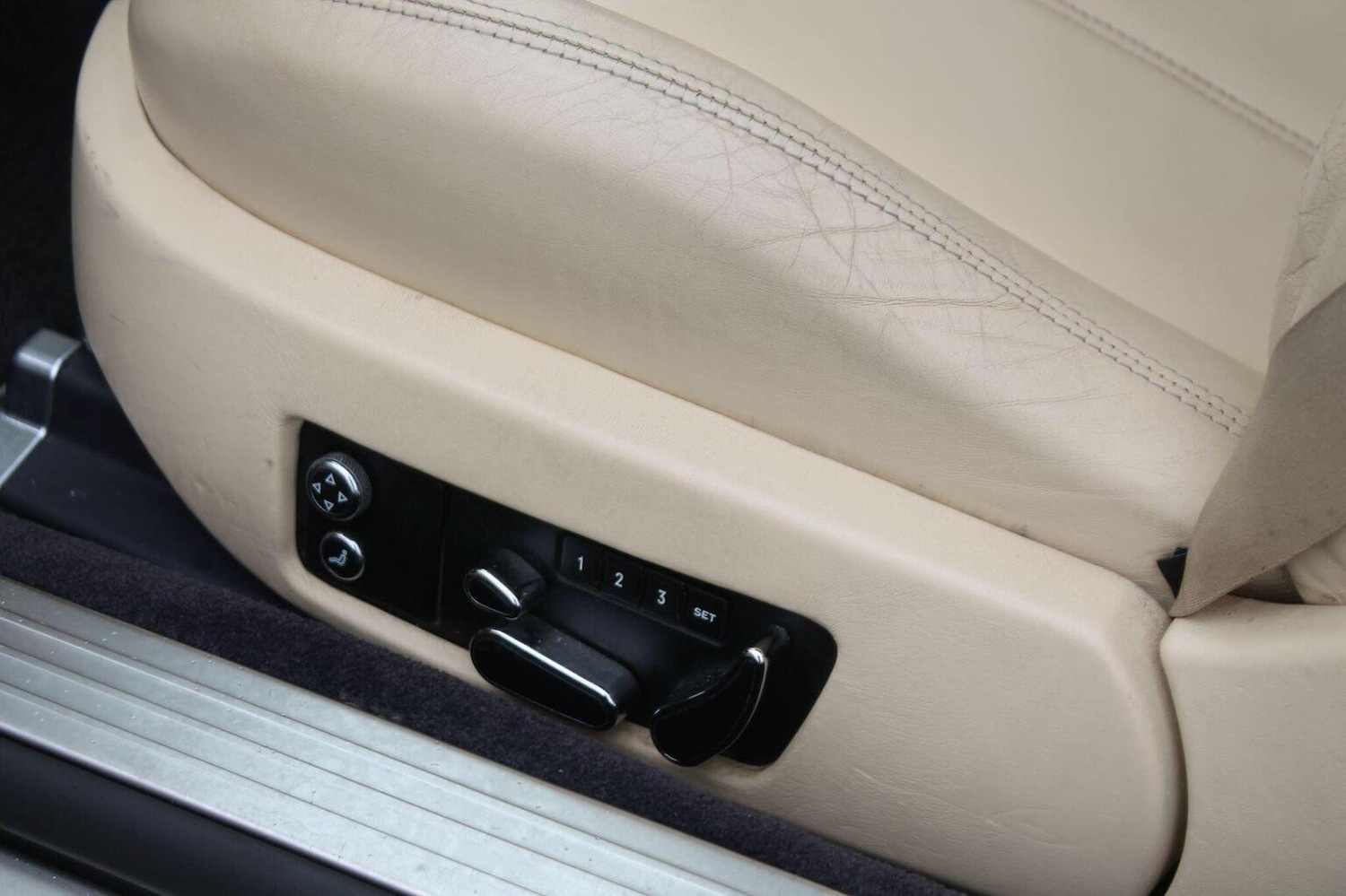 Used Bentley Continental 2006 for sale - 75604185: Photo 33