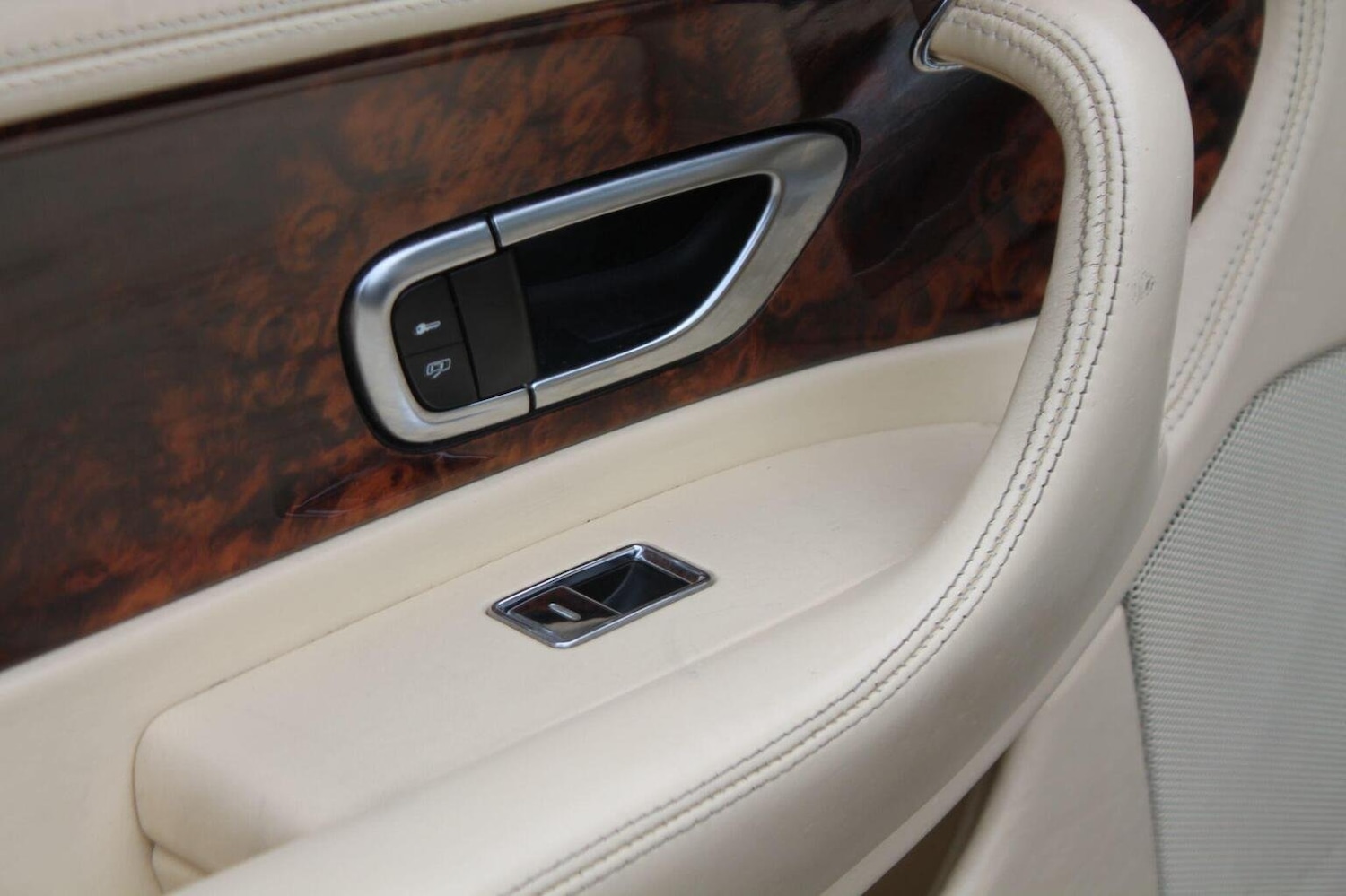 Used Bentley Continental 2006 for sale - 75604185: Photo 34