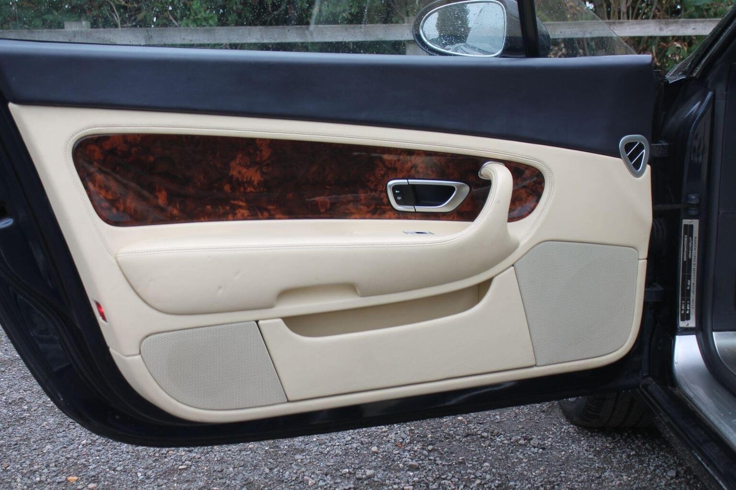 Used Bentley Continental 2006 for sale - 75604185: Photo 35