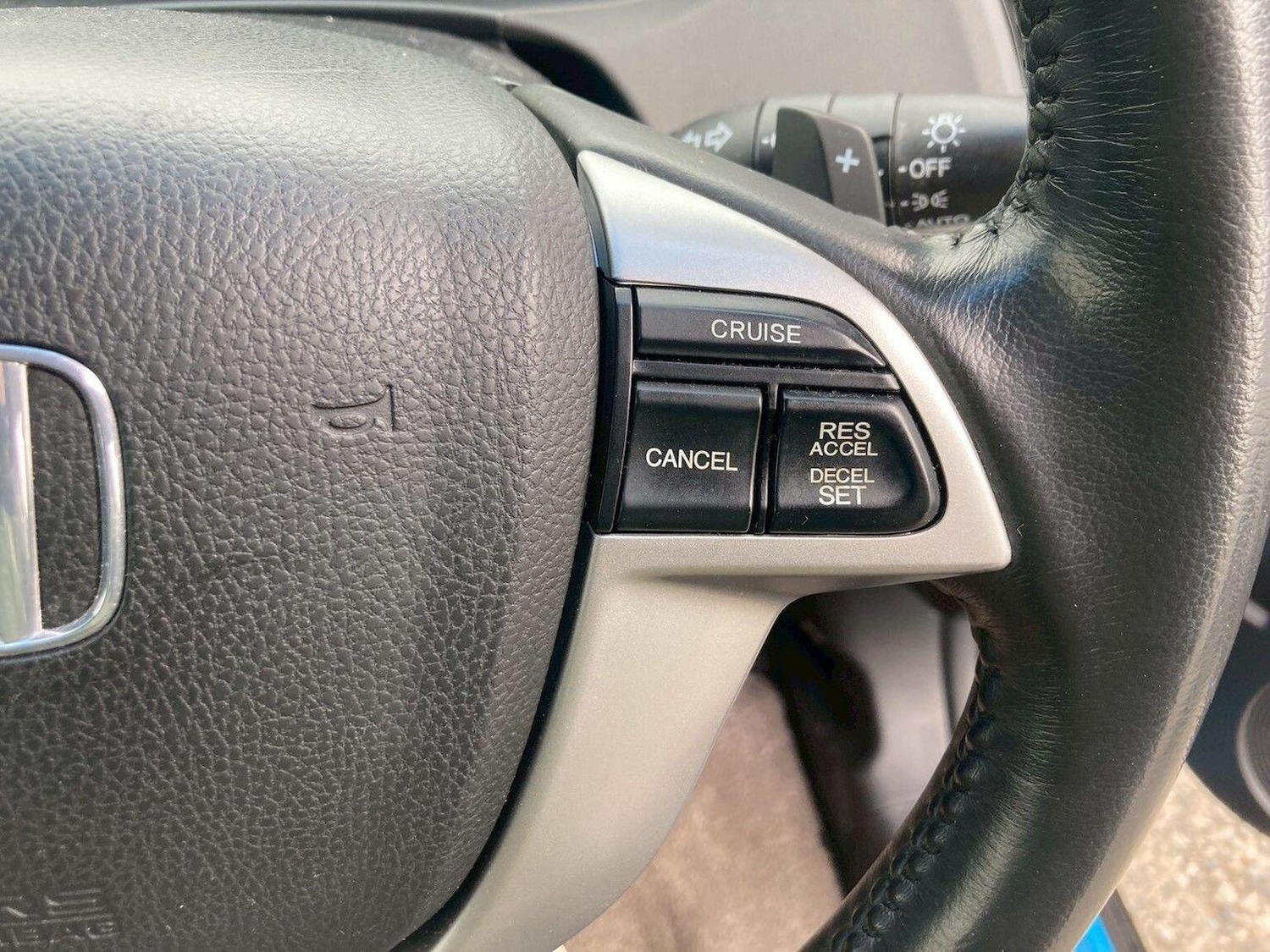 Used Honda Odyssey 2012 for sale - 77891633: Photo 15