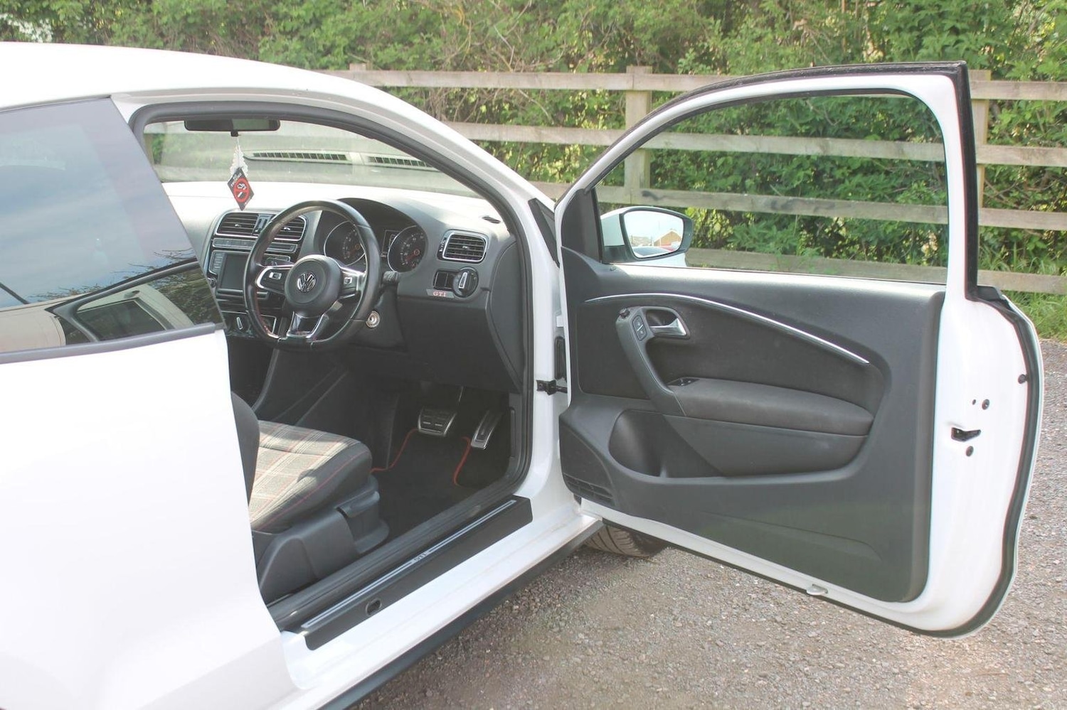 Used Volkswagen Polo 2017 for sale - 76793602: Photo 13