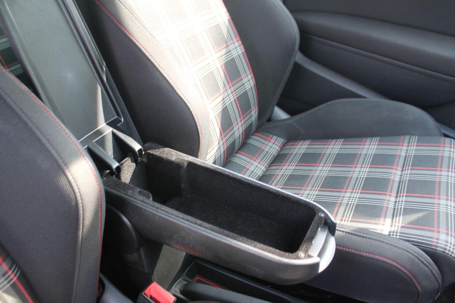 Used Volkswagen Polo 2017 for sale - 76793602: Photo 20