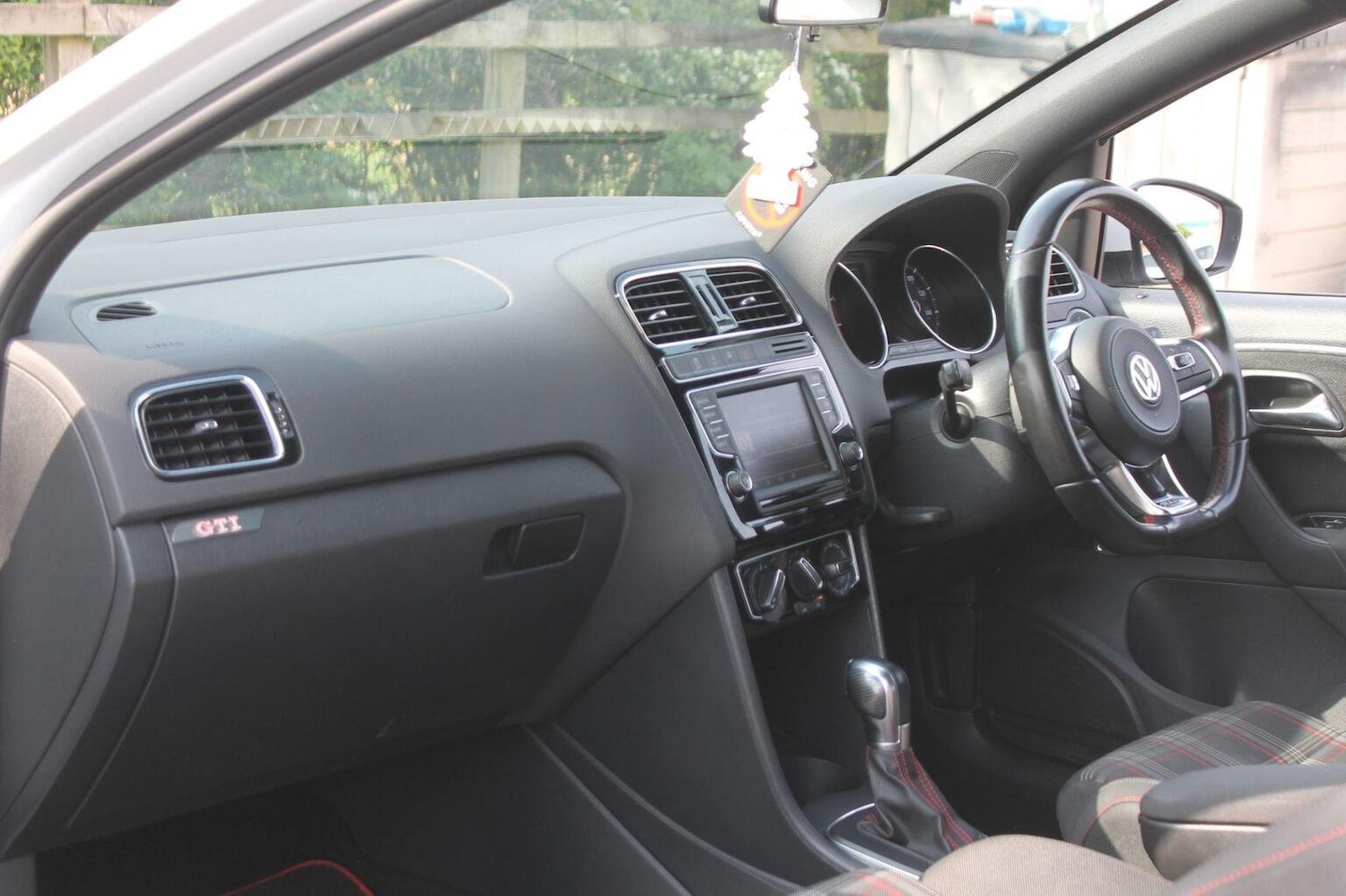 Used Volkswagen Polo 2017 for sale - 76793602: Photo 28