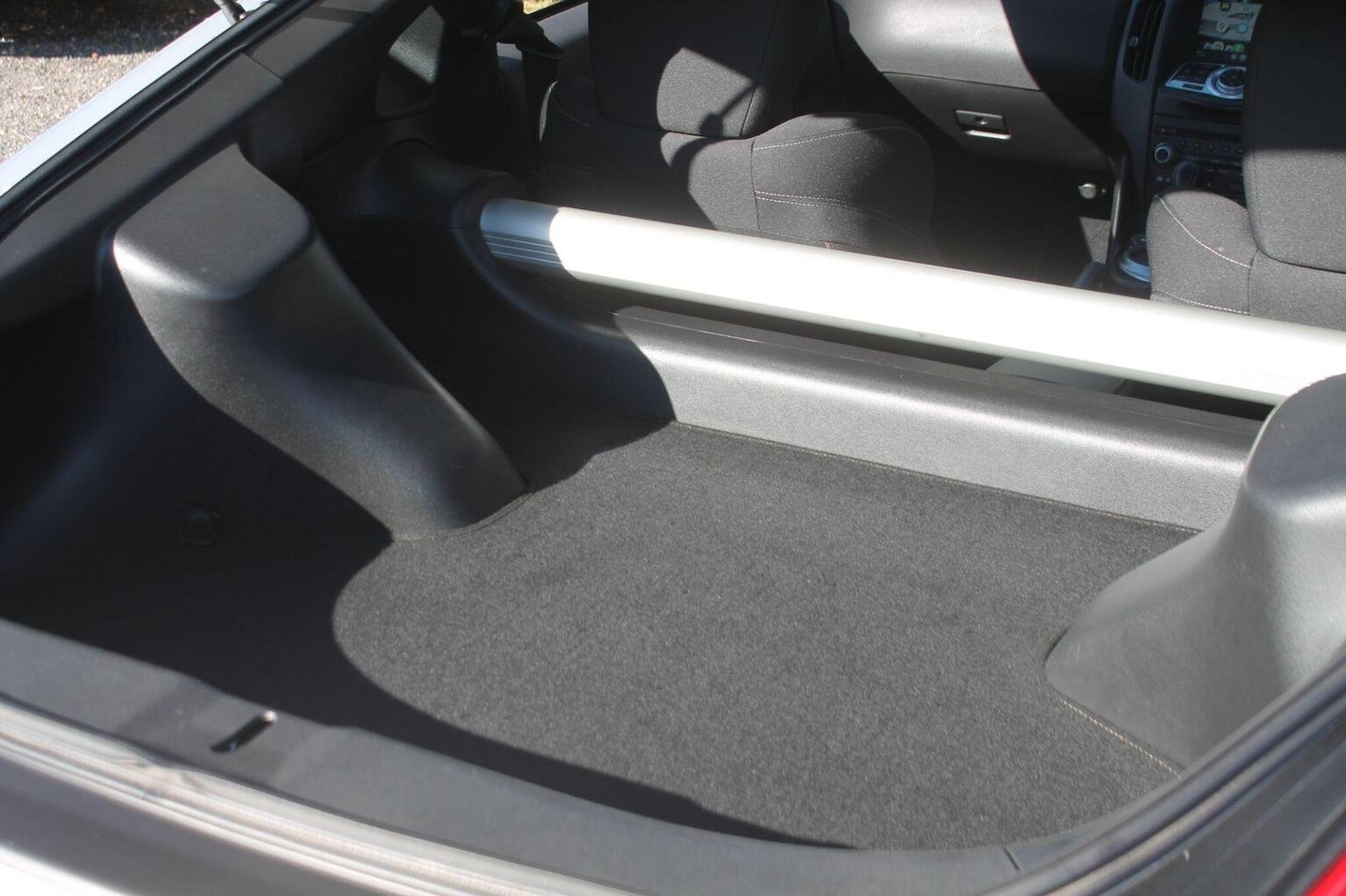 Used Nissan 370 Z 2008 for sale - 76025918: Photo 34