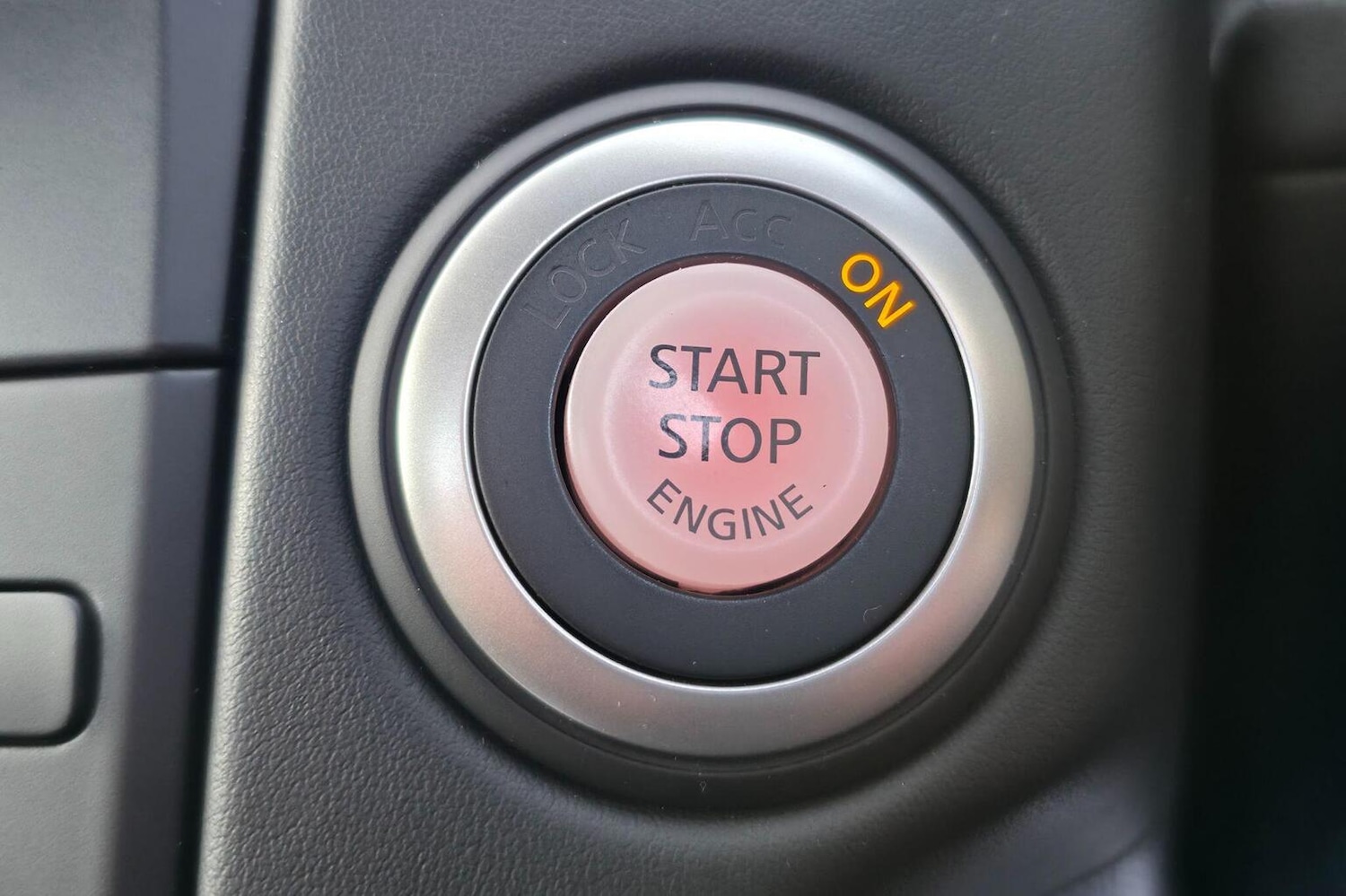 Used Nissan 370 Z 2010 for sale - 77061433: Photo 29