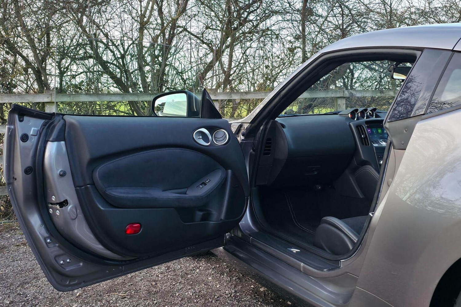 Used Nissan 370 Z 2010 for sale - 77061433: Photo 33