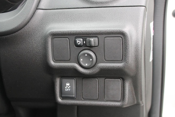 Used Nissan Note 2014 for sale - 74247303: Photo 25