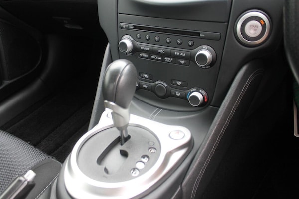 Used Nissan 370 Z 2012 for sale - 74247307: Photo 23