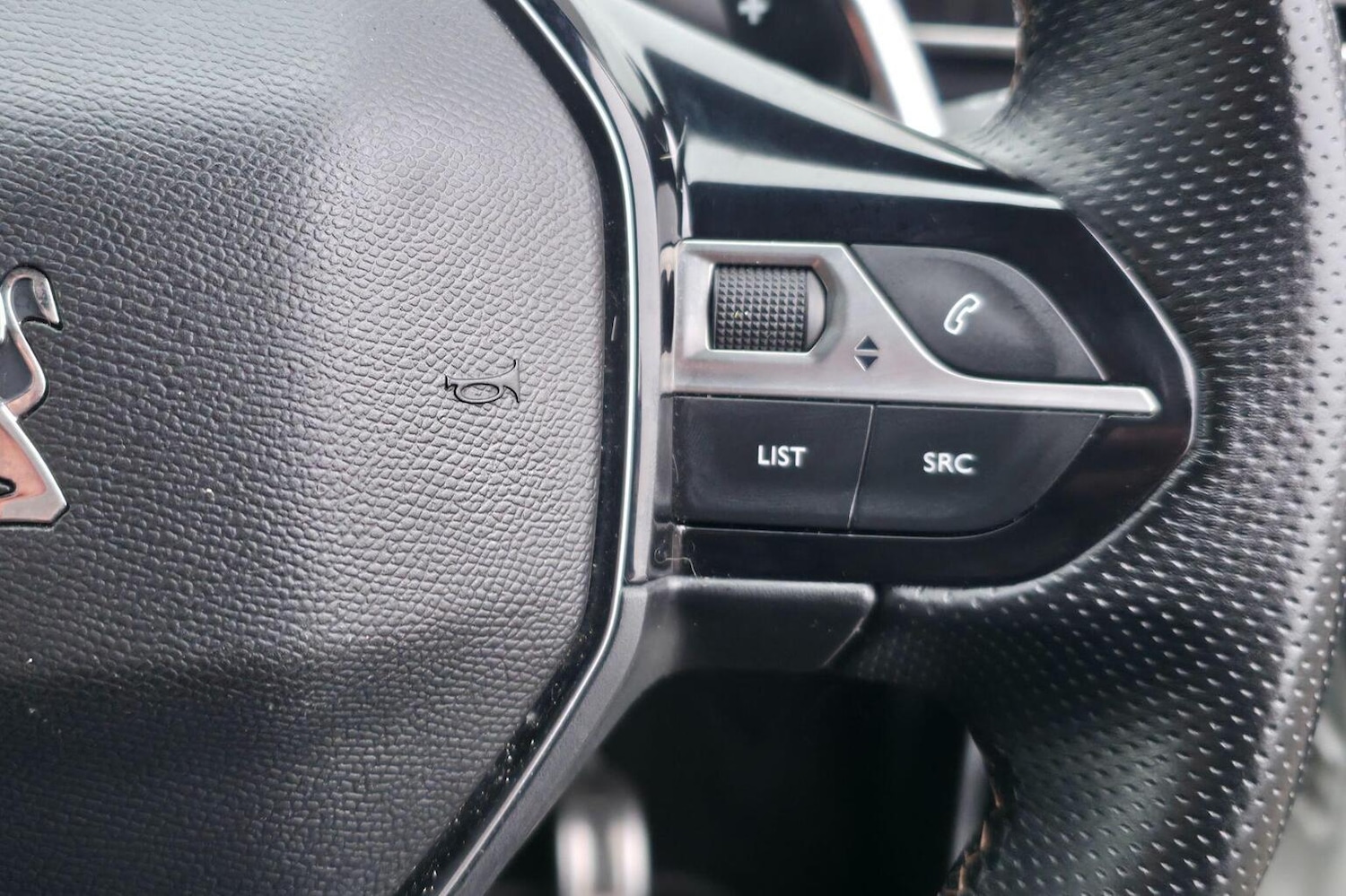 Used Peugeot 5008 2019 for sale - 77303559: Photo 17