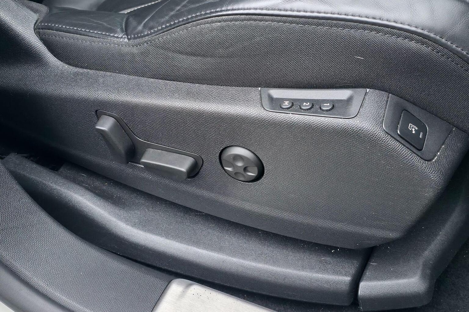 Used Peugeot 5008 2019 for sale - 77303559: Photo 25