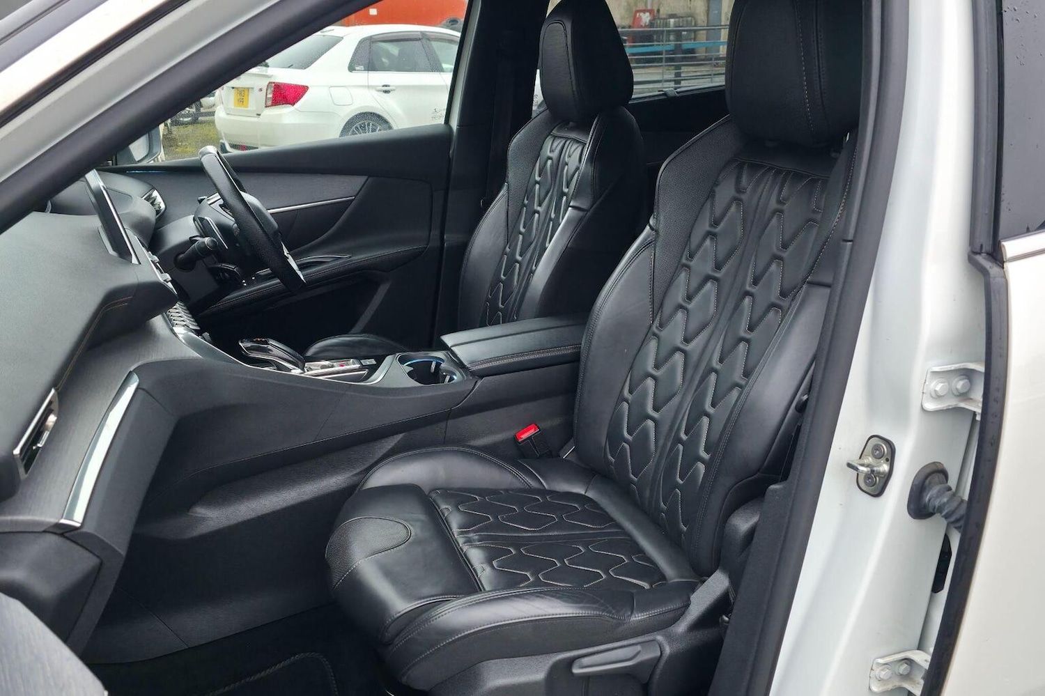 Used Peugeot 5008 2019 for sale - 77303559: Photo 31