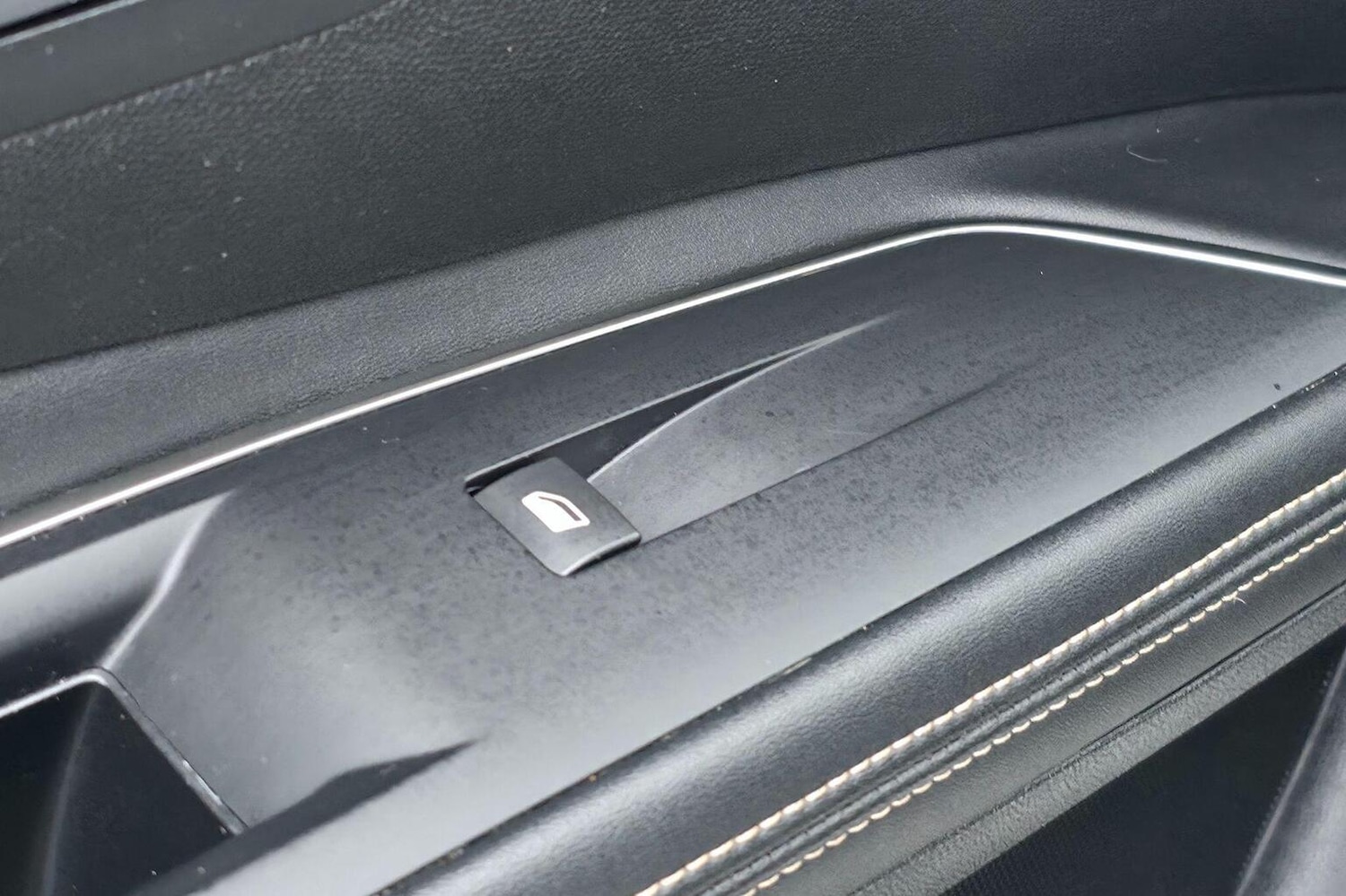 Used Peugeot 5008 2019 for sale - 77303559: Photo 32