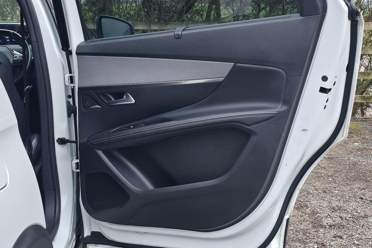 Used Peugeot 5008 2019 for sale - 77303559: Photo 40