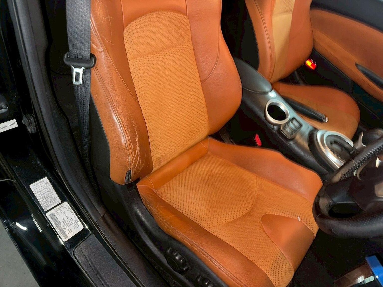 Used Nissan 370 Z 2011 for sale - 77118617: Photo 16