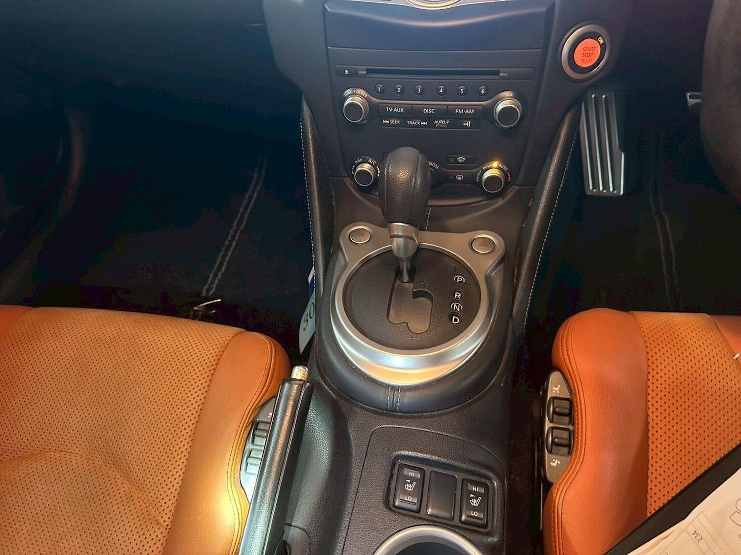 Used Nissan 370 Z 2011 for sale - 77118617: Photo 19