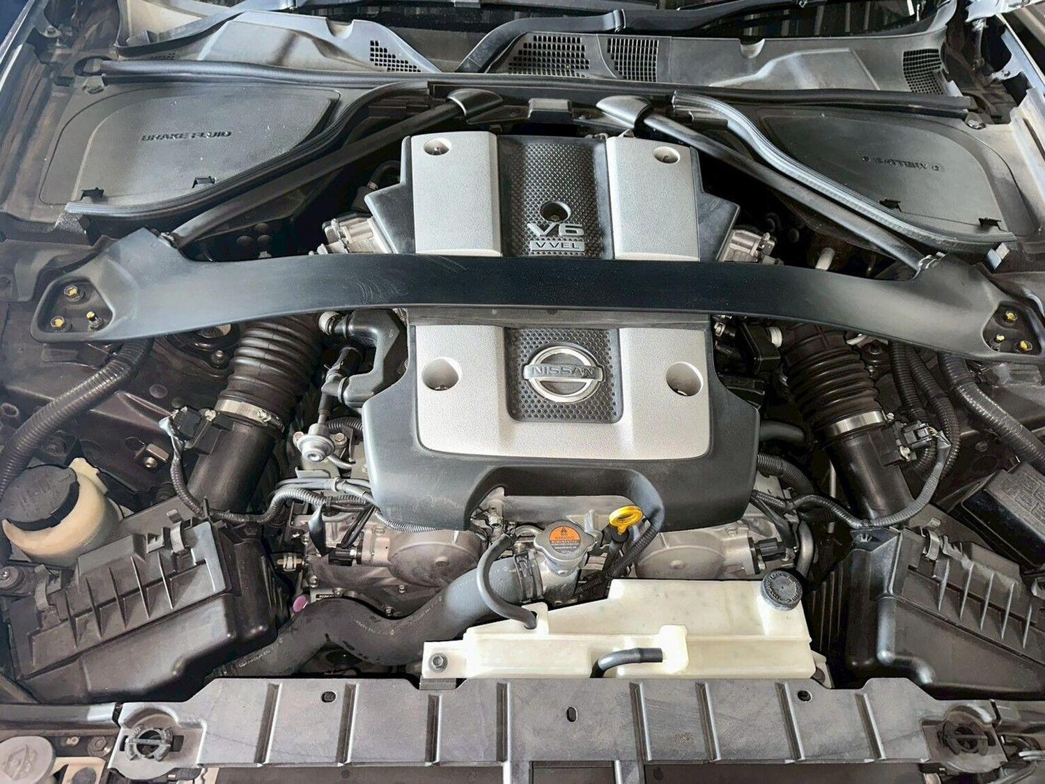 Used Nissan 370 Z 2011 for sale - 77118617: Photo 28