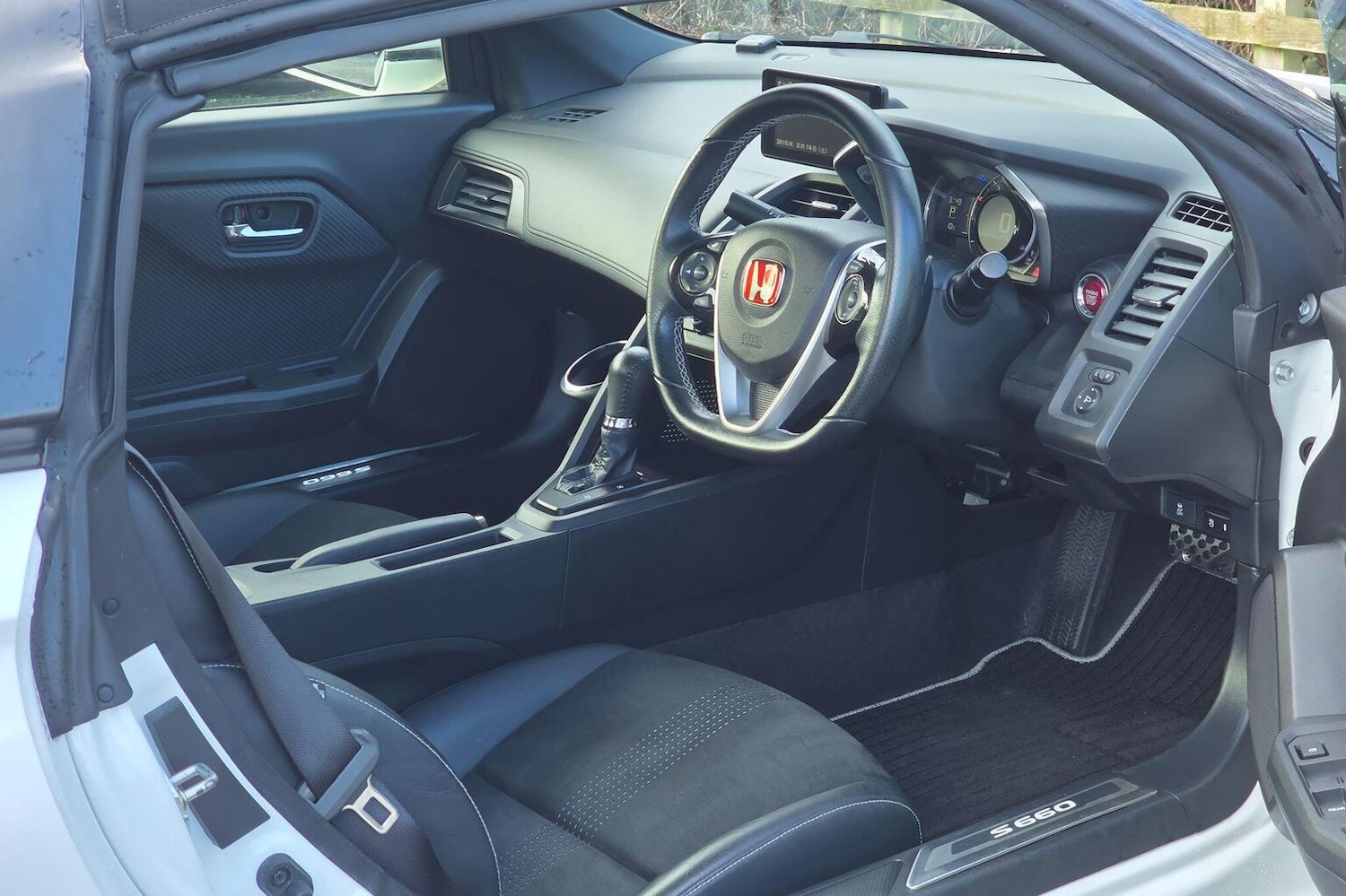 Used Honda S660 2015 for sale - 77140653: Photo 3