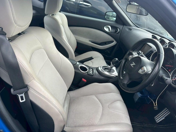 Used Nissan 370 Z 2011 for sale - 75371797: Photo 4