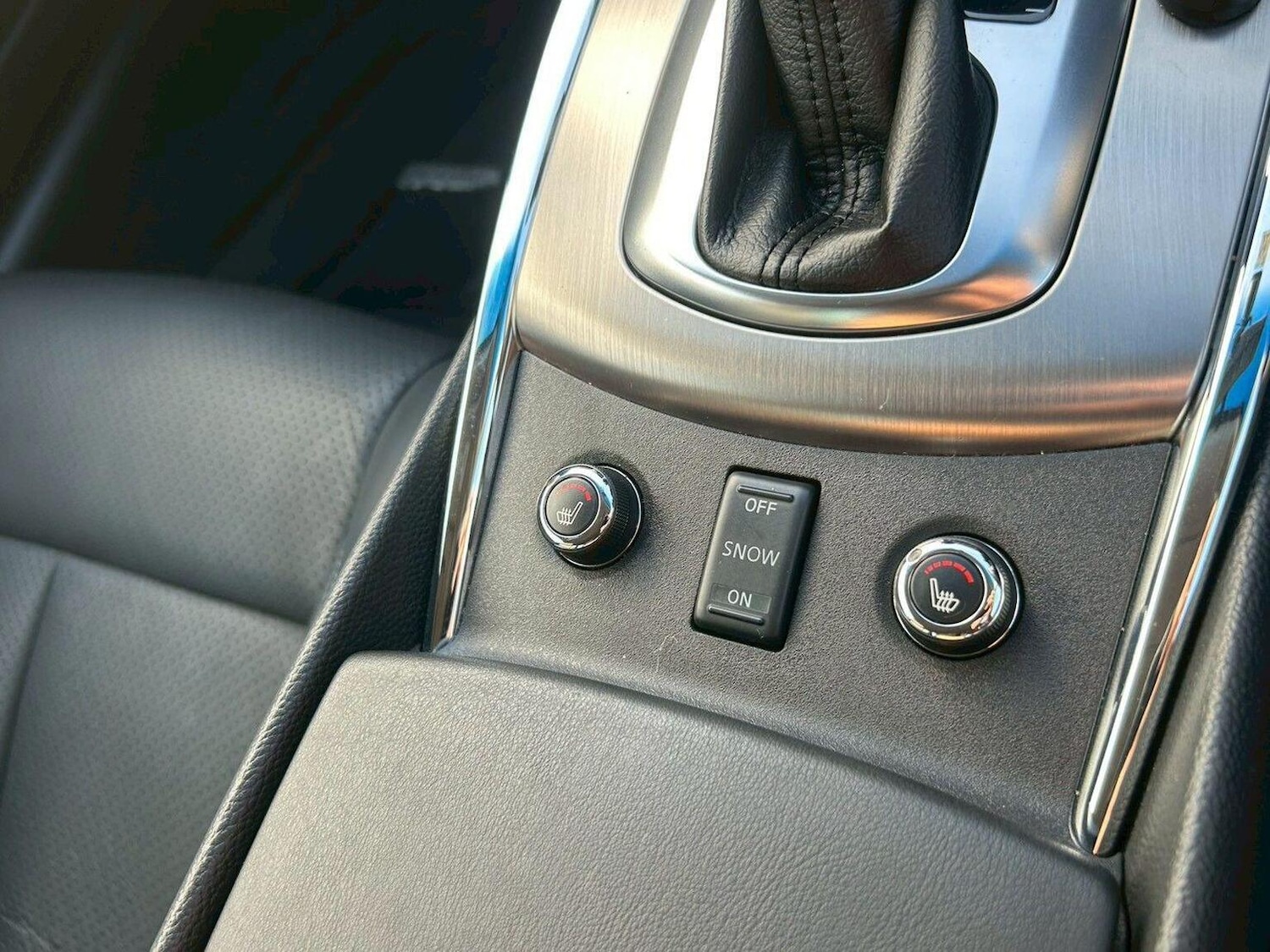 Used Nissan Skyline 2010 for sale - 76358165: Photo 17