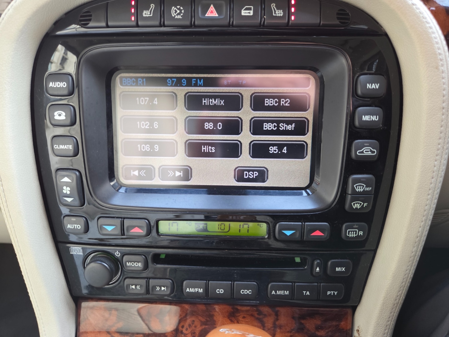 Used Jaguar XJ 2006 for sale - 77385549: Photo 15