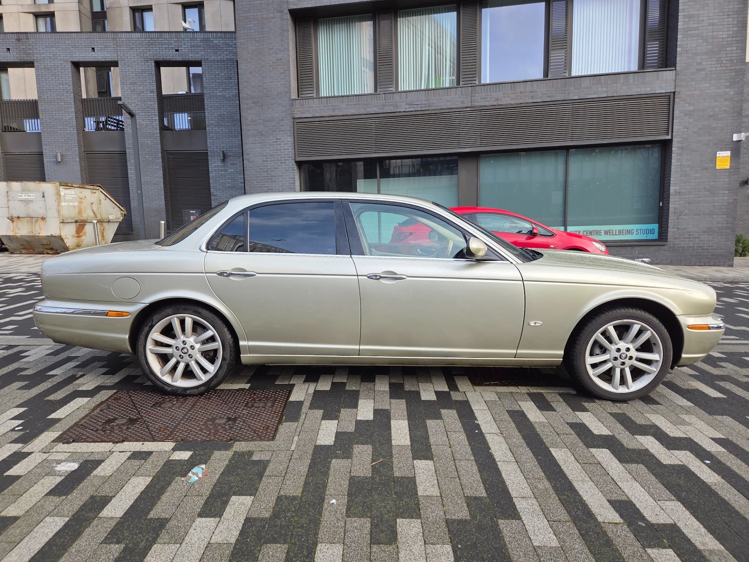 Used Jaguar XJ 2006 for sale - 77385549: Photo 18