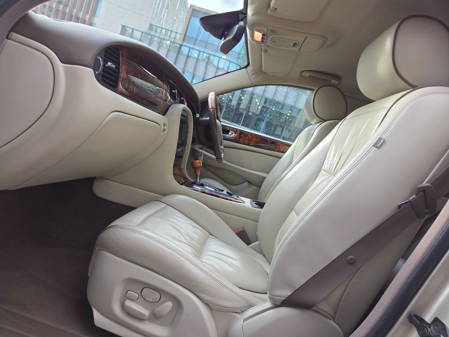 Used Jaguar XJ 2006 for sale - 77385549: Photo 8