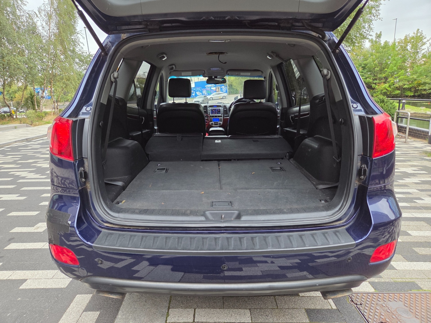Used Hyundai Santa Fe 2007 for sale - 76093810: Photo 6