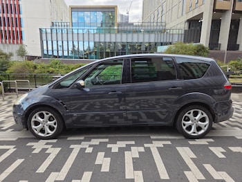 Ford - S-Max
