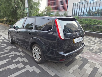 Used Ford Focus 2010 for sale - 79537782: Photo