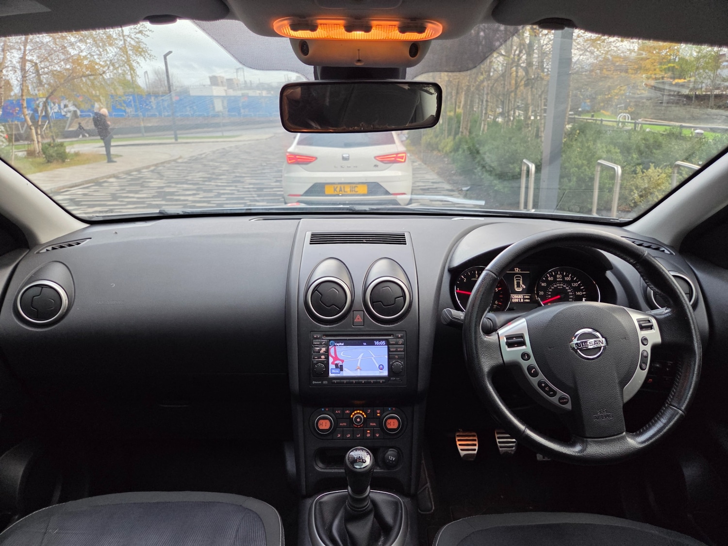 Used Nissan Qashqai 2010 for sale - 76722541: Photo 13