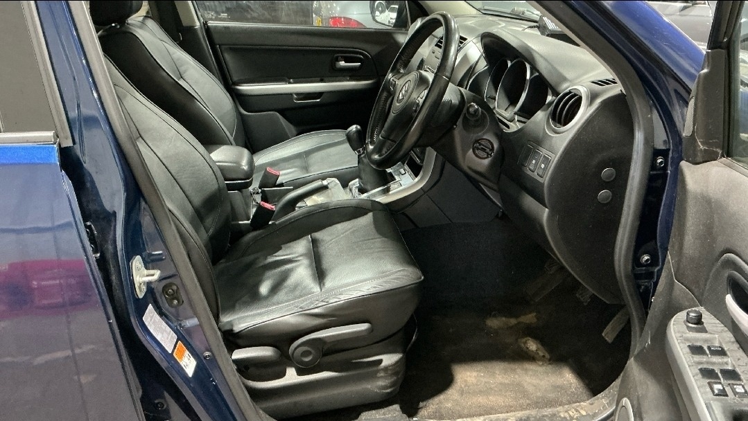 Used Suzuki Grand Vitara 2010 for sale - 77090754: Photo 5