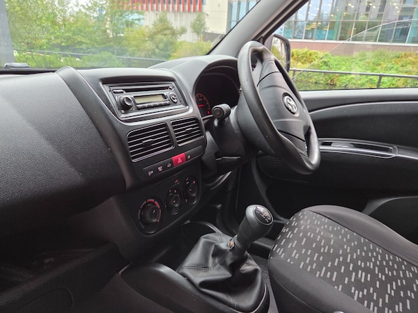 Used Vauxhall Combo 2014 for sale - 76218941: Photo 10