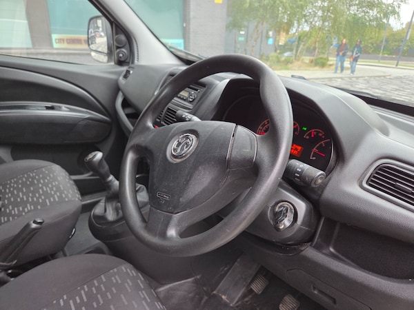 Used Vauxhall Combo 2014 for sale - 76218941: Photo 11