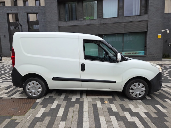 Used Vauxhall Combo 2014 for sale - 76218941: Photo 15