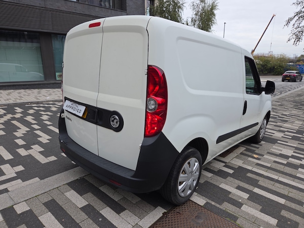 Used Vauxhall Combo 2014 for sale - 76218941: Photo 17