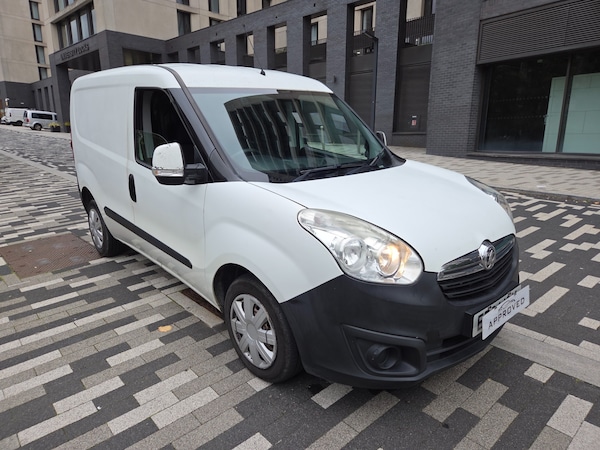 Used Vauxhall Combo 2014 for sale - 76218941: Photo 2