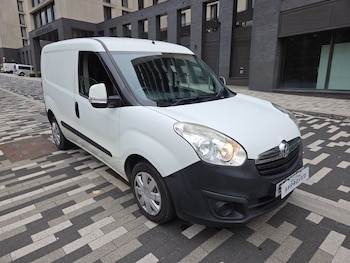 Used Vauxhall Combo 2014 for sale - 76218941: Photo 2