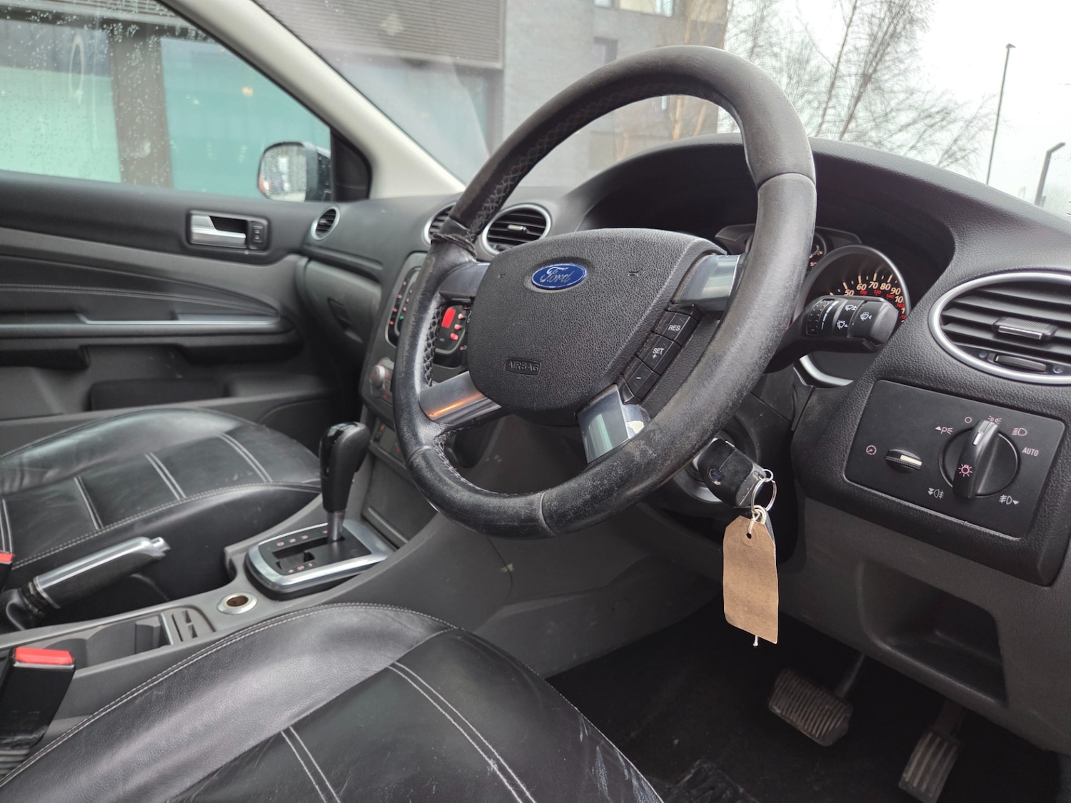 Used Ford Focus 2009 for sale - 77175982: Photo 10