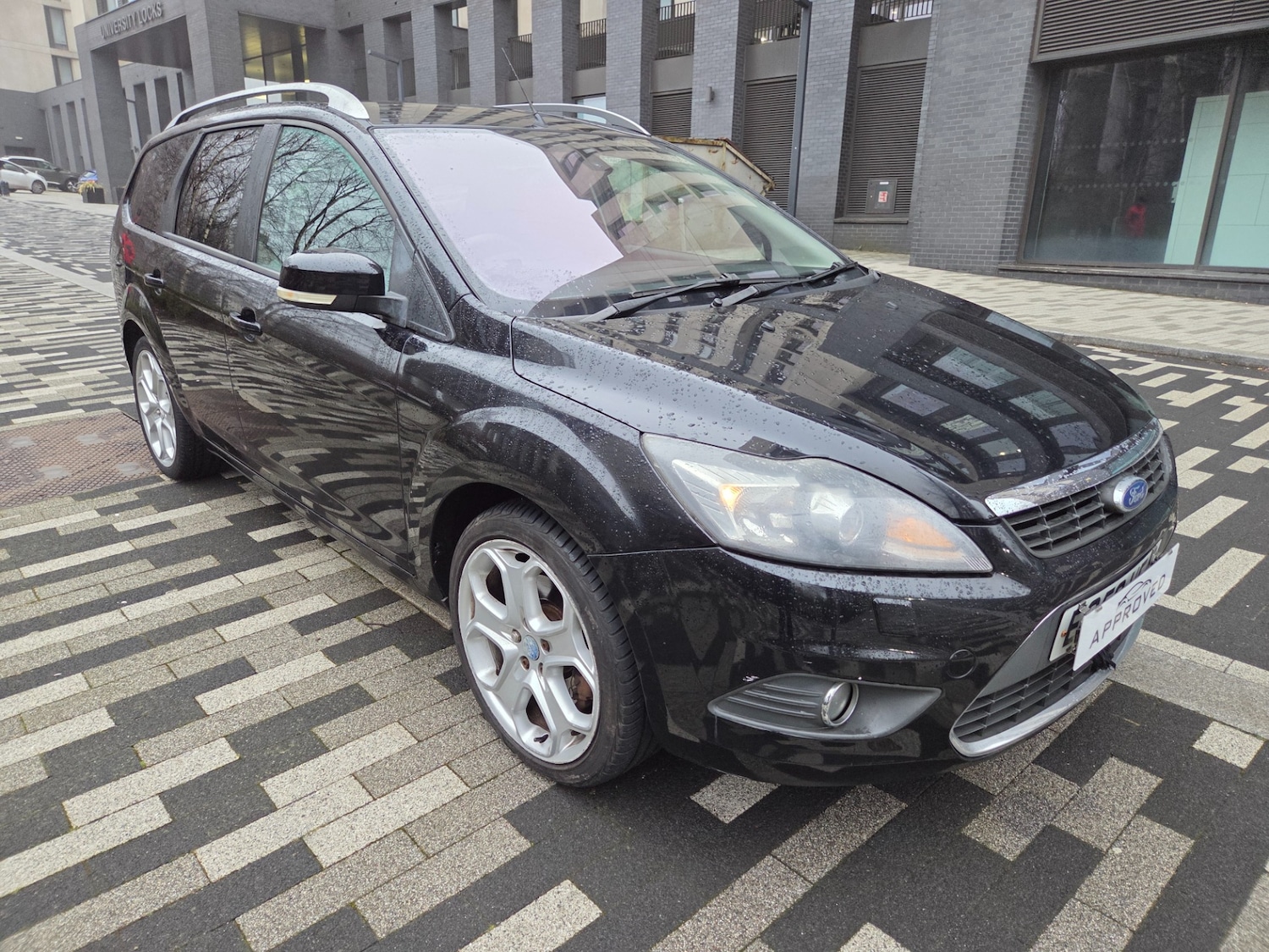 Used Ford Focus 2009 for sale - 77175982: Photo 2
