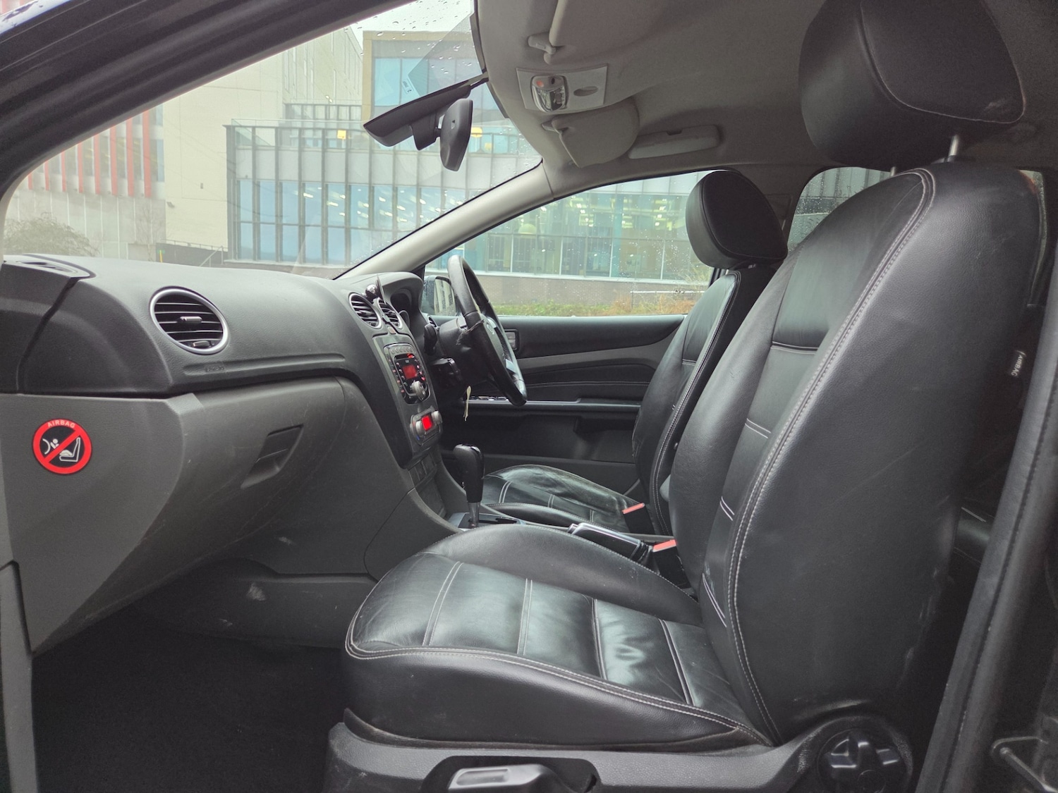 Used Ford Focus 2009 for sale - 77175982: Photo 8