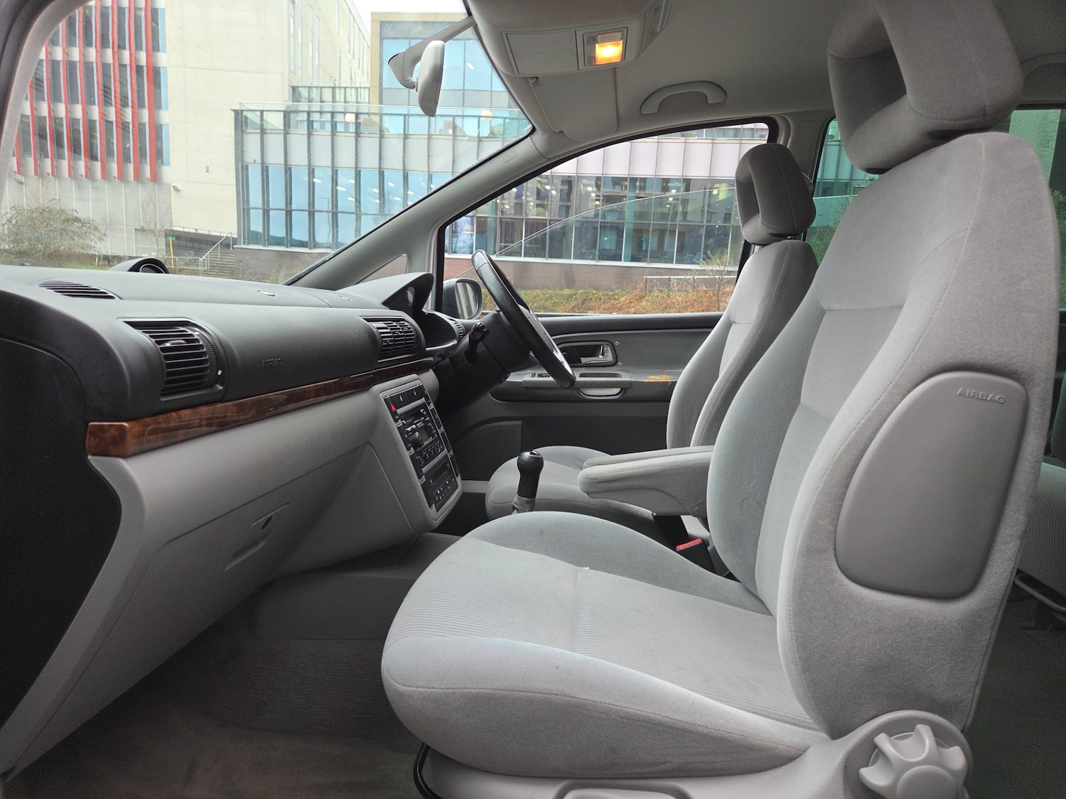 Used Ford Galaxy 2004 for sale - 77385603: Photo 9