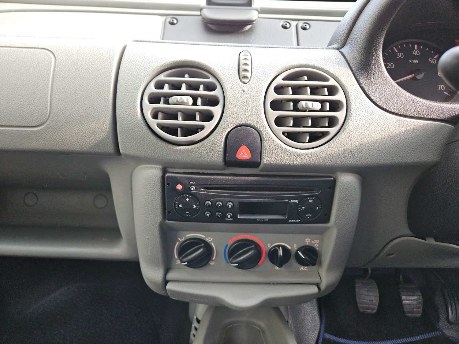 Used Renault Kangoo 2008 for sale - 77228290: Photo 16