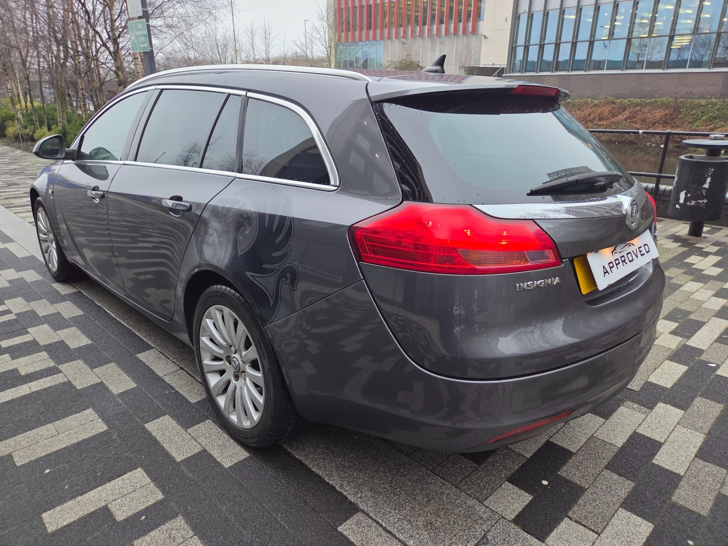 Used Vauxhall Insignia 2011 for sale - 77242269: Photo 3