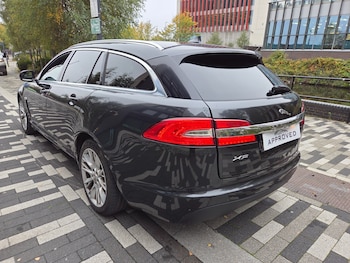 Used Jaguar XF 2013 for sale - 76397210: Photo