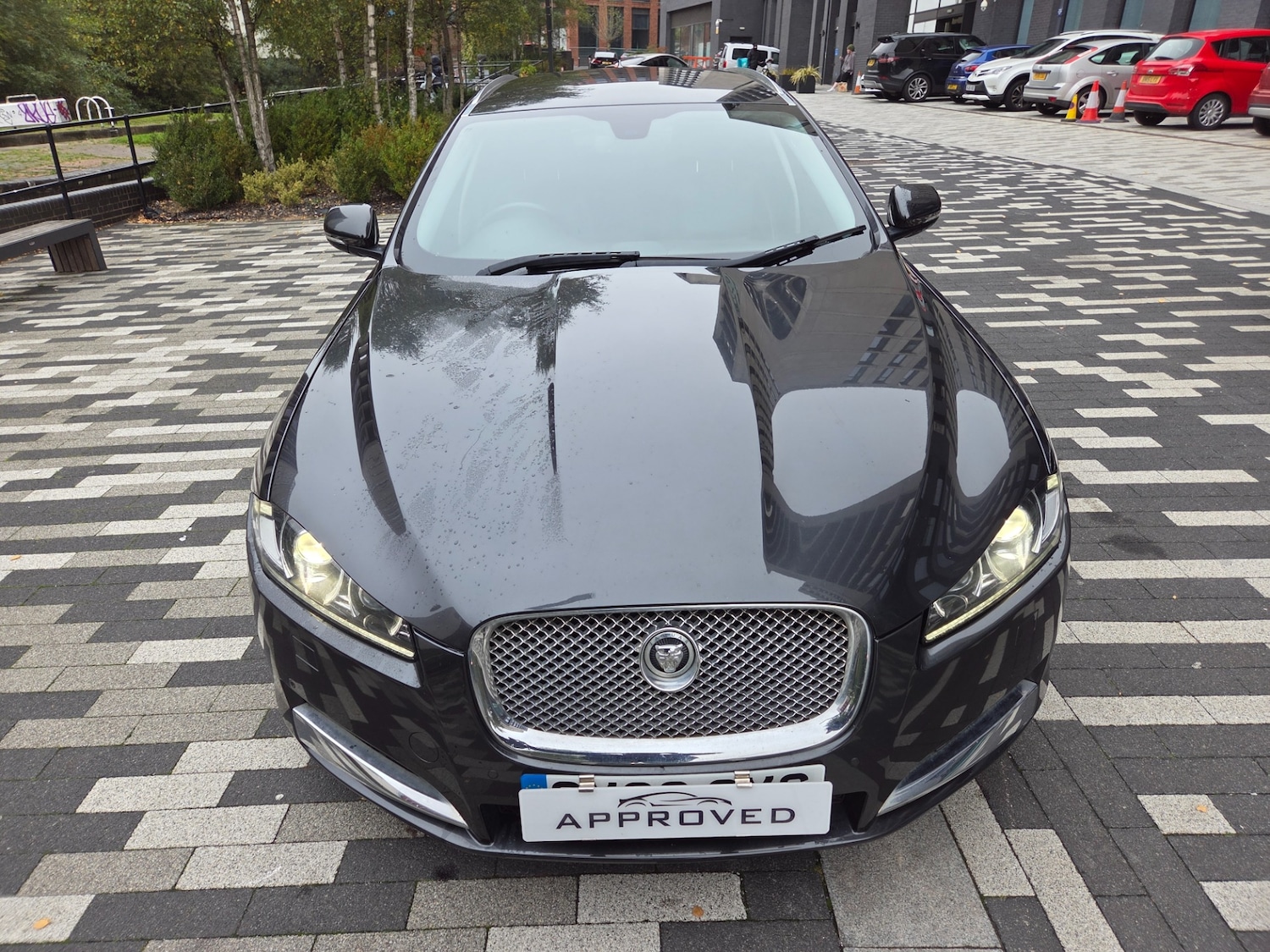 Used Jaguar XF 2013 for sale - 76397210: Photo 4