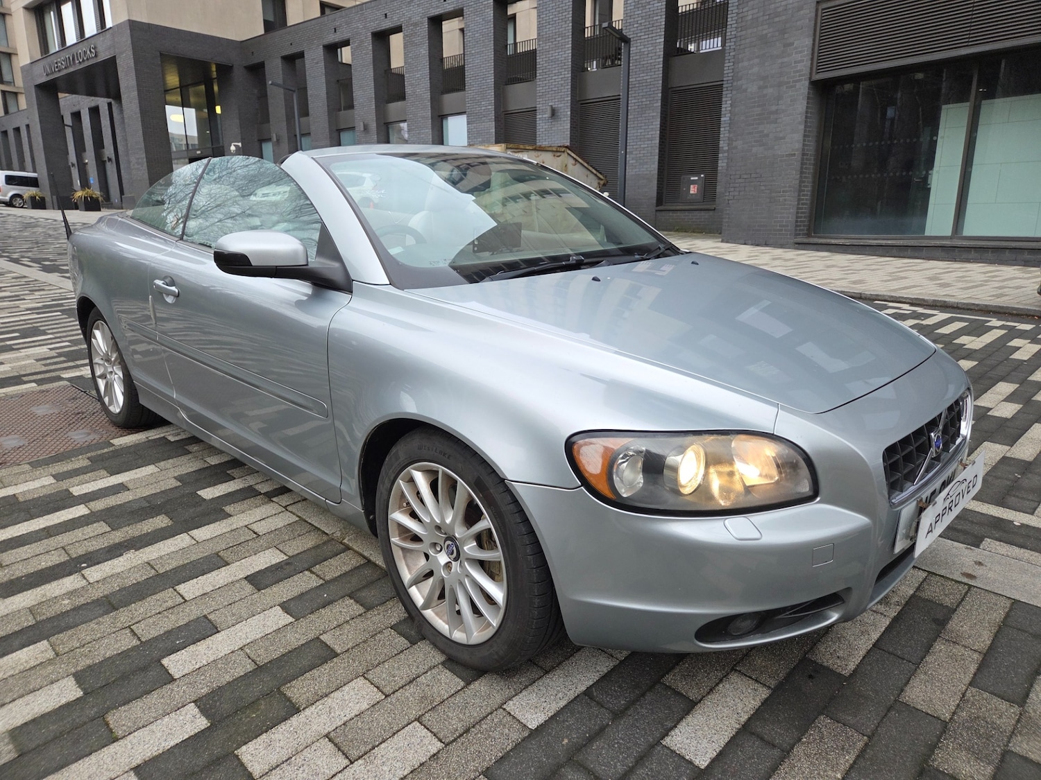 Used Volvo C70 2007 for sale - 77609686: Photo 2