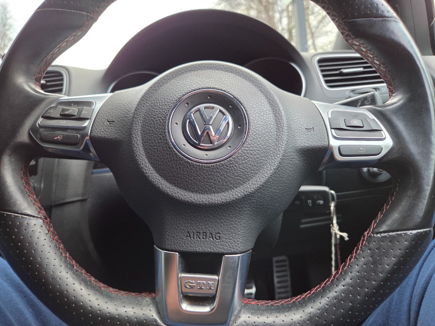 Used Volkswagen Golf 2010 for sale - 77072918: Photo 12