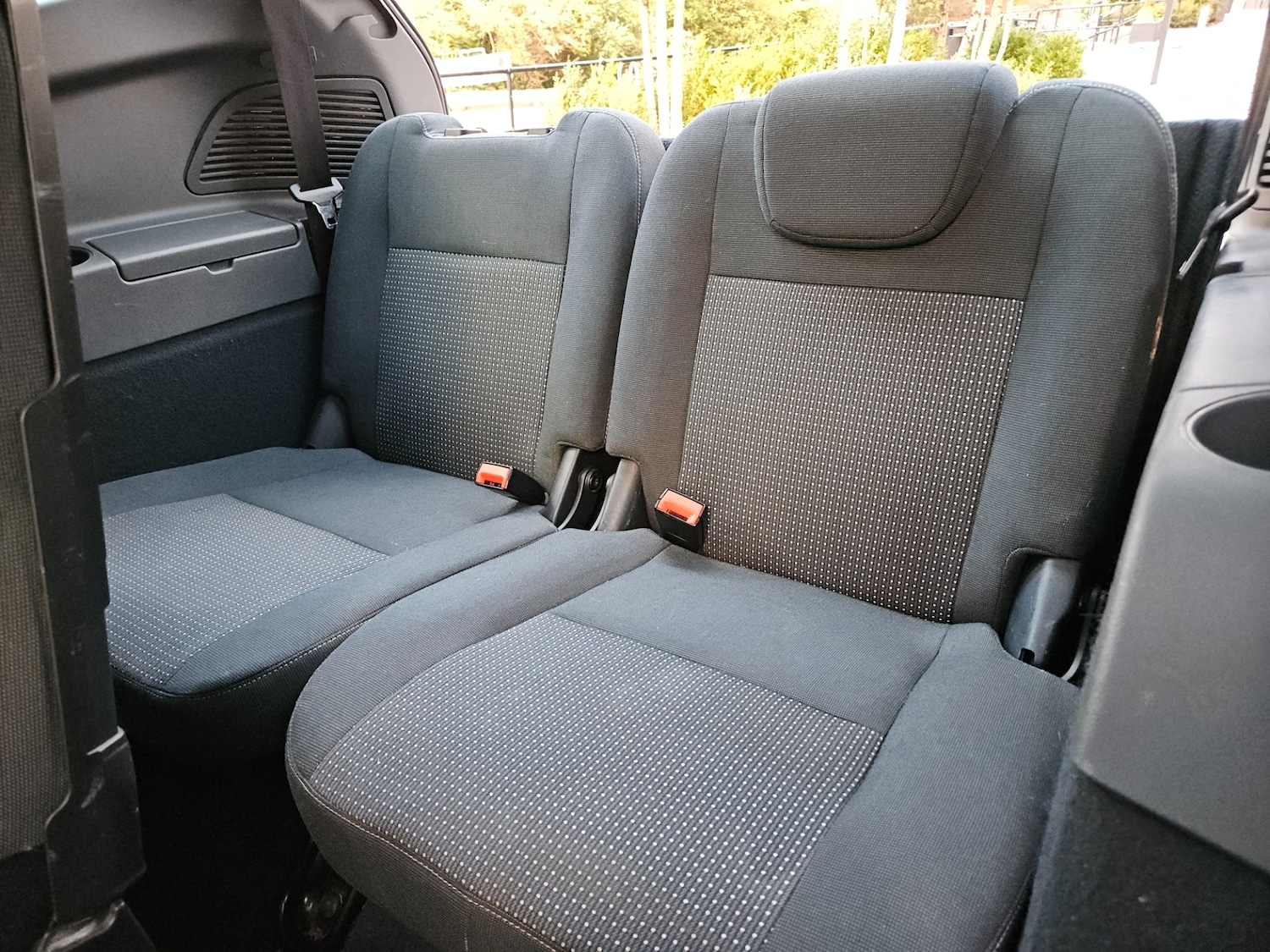 Used Ford Grand C-Max 2011 for sale - 77051644: Photo 7