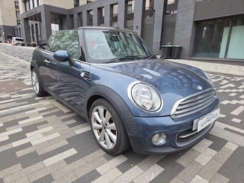 Used MINI Convertible 2011 for sale - 78183530: Photo