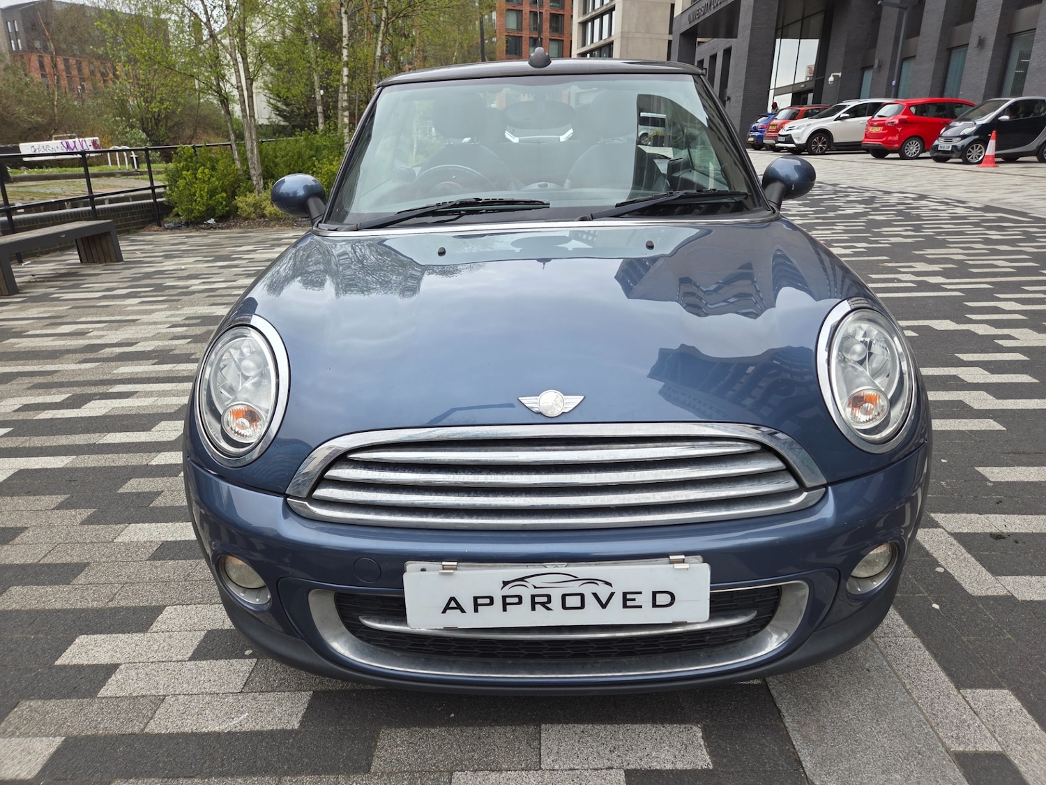 Used MINI Convertible 2011 for sale - 78183530: Photo 4